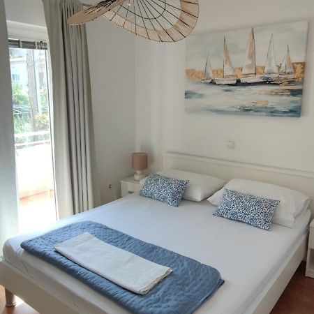 Apartments Kapetanovi Dvori โตรกีร์ ภายนอก รูปภาพ
